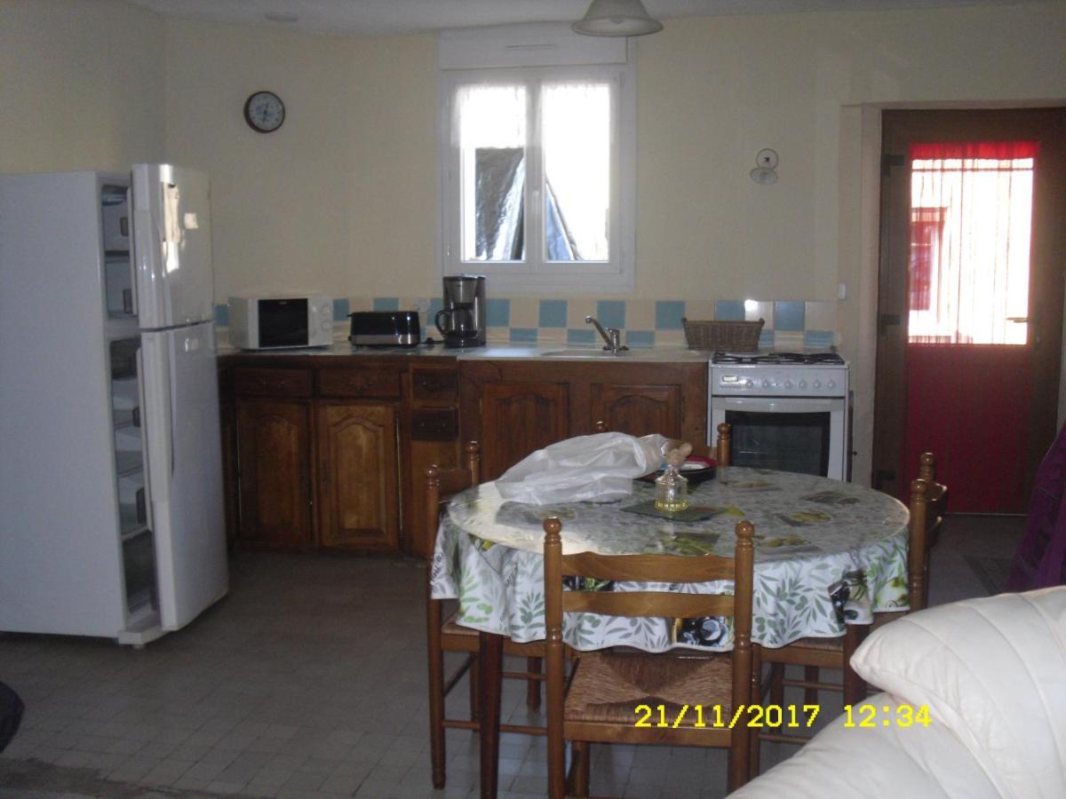 Maison - Chambre D'Hote Situee Au Coeur D Asfeld Kültér fotó